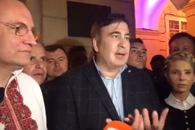 Экс-губернатор Одесской области обвинил министра внутренних дел в провокациях.