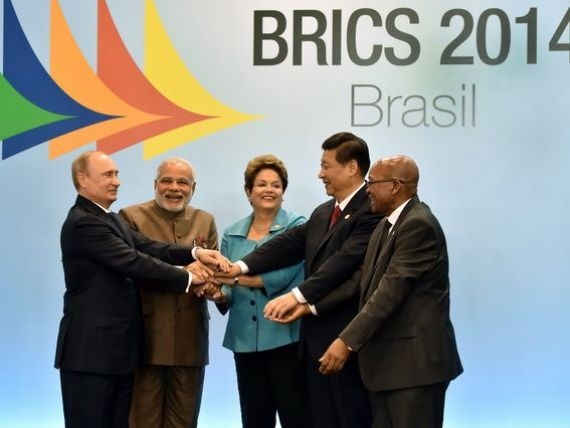 In cele doua orase din Brazilia a fost desfasurat un important dispozitiv de securitate, format din 6.400 de militari, din cauza climatului social agitat de dupa Cupa Mondiala de fotbal.