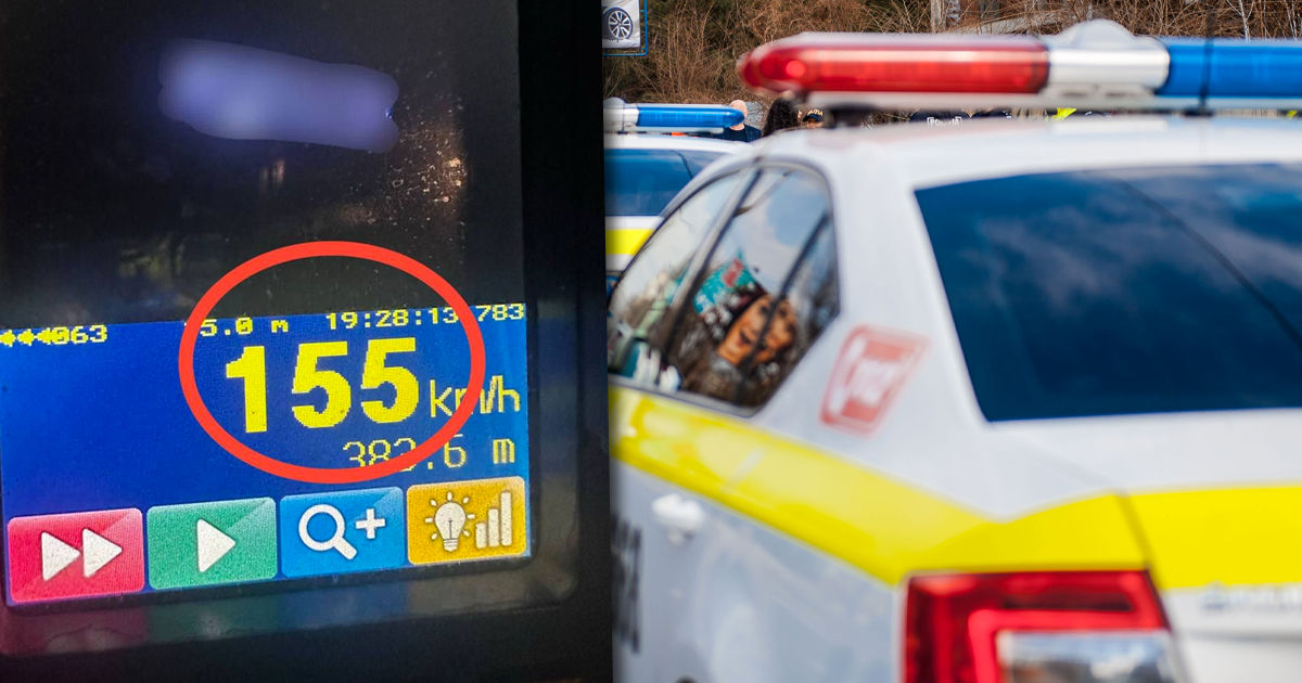 O mașină, oprită pe șoseaua de centură a Chișinăului: Circula cu 155 km/h.