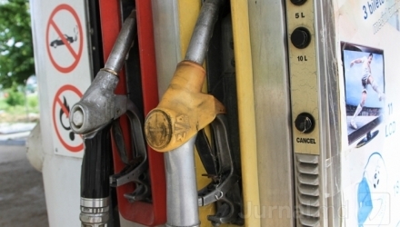O companie petrolieră va rămâne fără licență pentru abateri grave la aplicarea preţurilor la produsele petroliere în perioada 2011-2013.