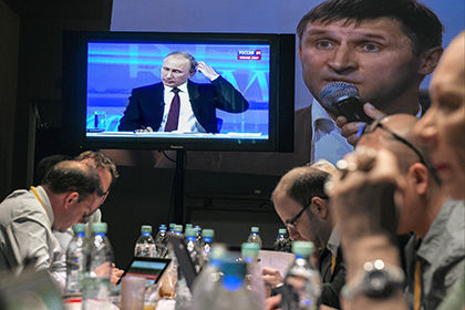 Глава государства будет отвечать на вопросы россиян в телеэфире 16 апреля.