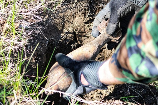 Geniștii au distrus 211 obiecte explozive în aprilie.
