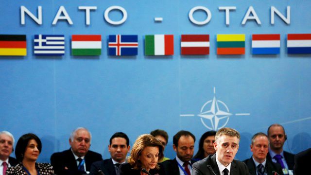 Сотрудникам нового отдела будет предписано увеличить активность в Интернете. Фото: reuters.com