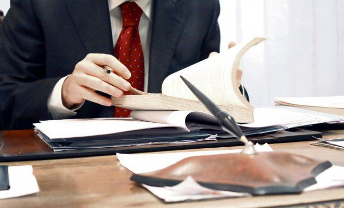 Proiectul de lege prevede modificarea şi/sau completarea a circa 40 de articole ale Codului muncii. Foto: unimedia.info