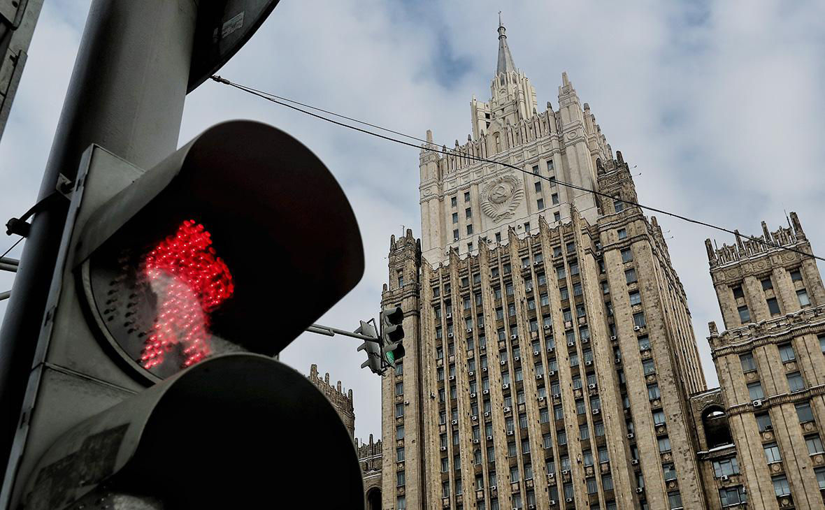 В МИДе России назвали безумцами тех, кто думает о вступлении Украины в НАТО