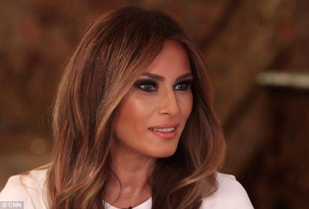 A dat „like” unei postări care lua în derâdere relația ei cu TrumpFoto: dailymail.co.uk