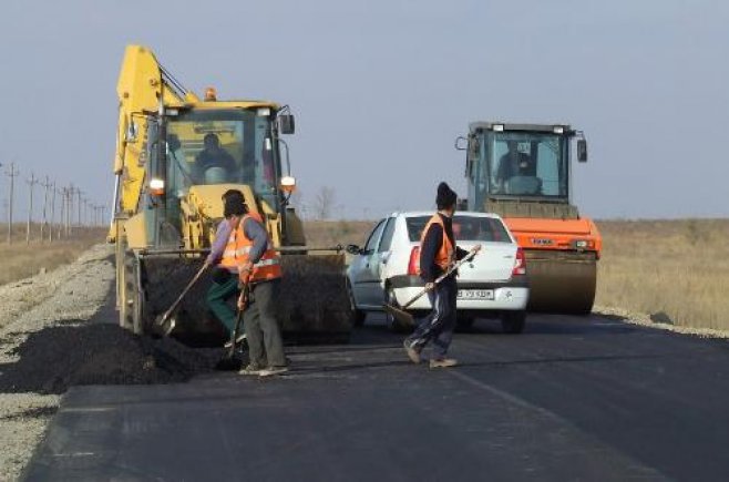 Moldova solicită finanţare din partea Uniunii Europene pentru reabilitarea drumurilor.