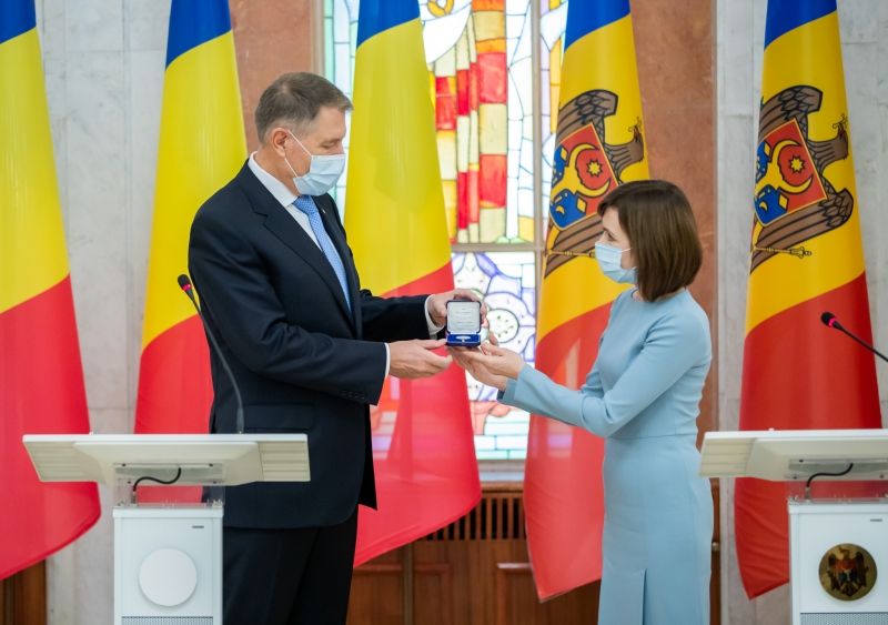 Клаус Йоханнис: Контакты с Майей Санду скоро продолжатся.