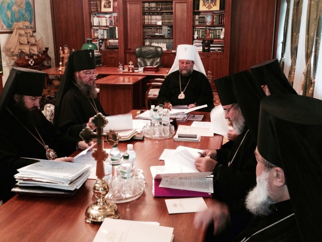 Biserica Ortodoxa din Moldova se va subordona in continuare Bisericii ruse.