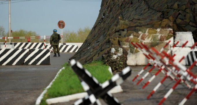 Un militar rus care intenționa să ajungă în regiunea din stânga Nistrului a fost reținut luni pe Aeroportul din Chișinău.