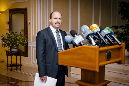 Валерий Лазэр объяснил, почему Международный аэропорт Кишинева был сдан в концессию, но выразил опасения, что инвестор – компания «Авиа-Инвест» - может не выполнить свои обязательства.