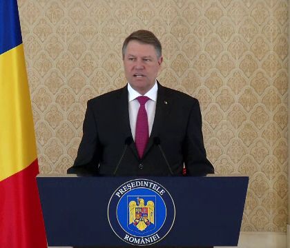 Klaus Iohannis amana anuntul privind desemnarea premierului. 