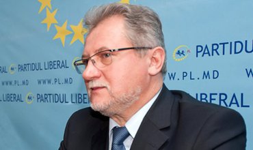 Вячеслав Унтилэ считает, что его отправили в отставку по политическим мотивам и с грубым нарушением действующего законодательства.