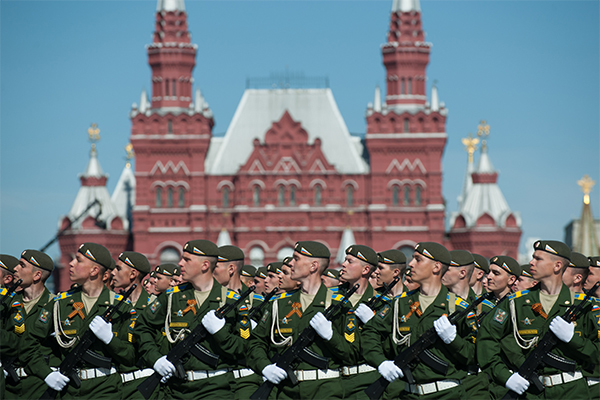 На торжества 9 мая 2015 года будут приглашены и делегации из государств СНГ.