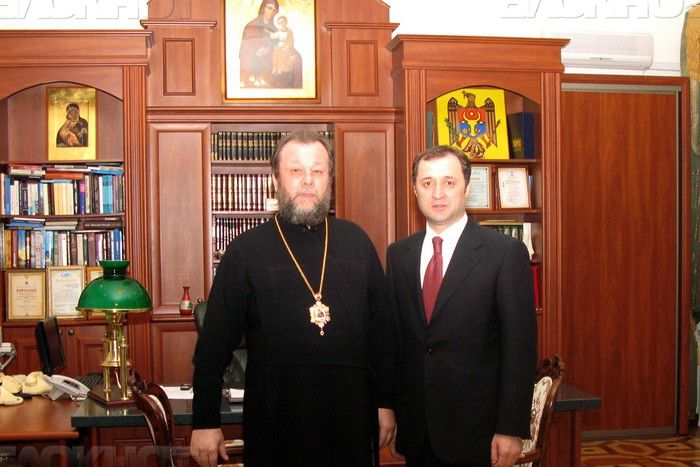 Митрополит:  "Для Молдавской православной церкви его личность ассоциируется с рядом благотворительных действий".
