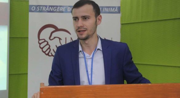 Dinu Plîngău, ales președinte al organizației Tinerii DA. Foto: facebook