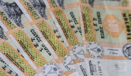 Au primit remuneraţii de zeci de mii de lei, în fiecare lună, de la companii care înregistrează pierderi. Foto: jurnal.md