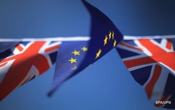 Сбор подписей под петицией с требованием отмены Brexit был начат 20 февраля.