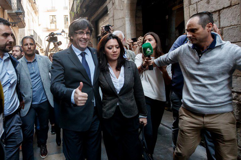 Parchetul spaniol cere mandat european de arestare pentru Puigdemont și patru dintre miniștrii săi
