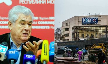 Voronin mulţumeşte PDM-ului că a cumpărat clădirea noului lor sediu. Foto: realitatea.md