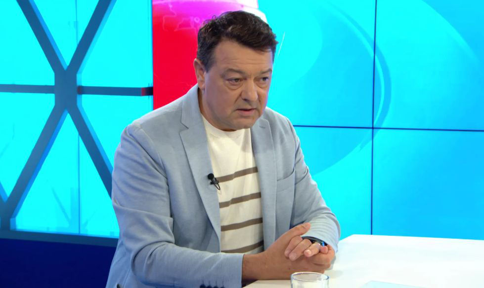 Старыш назвал причины заведения уголовных дел на Стояногло.