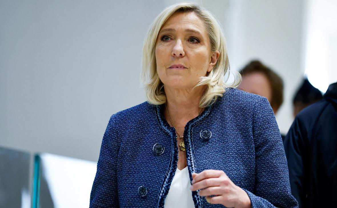 Marine Le Pen a primit șansa de a candida la președinția Franței, în ciuda condamnării.