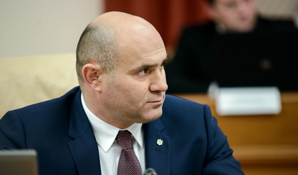 Министр внутренних дел Павел Войку.