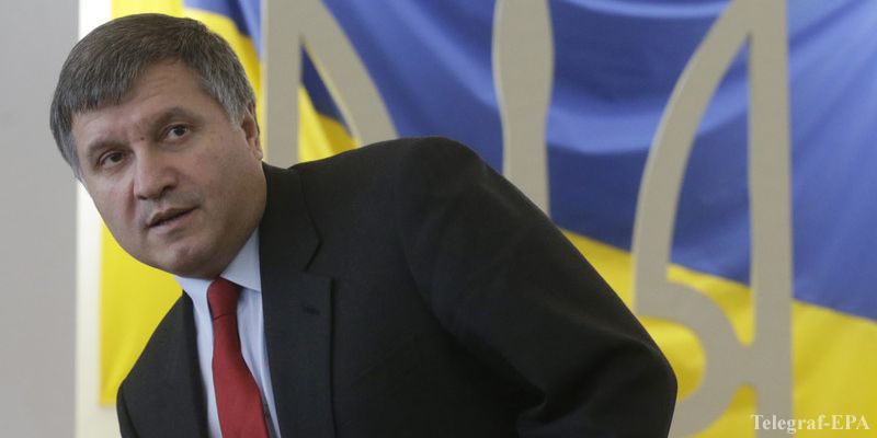 Министр подчеркнул, что сотрудники МВД, которые откажутся участвовать в силовой операции, будут уволены.   Фото: radiosvoboda.org