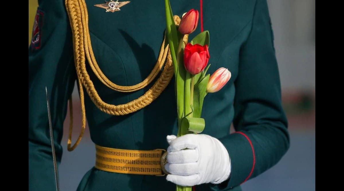 В России предложили переименовать День защитника Отечества.