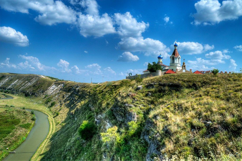 Tot mai mulți moldoveni aleg să se odihnească la zonele de agrement din țară. Foto: travel.md