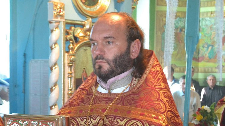 Митрополия Молдовы перевела в монахи подозревавшегося в педофилии священника.