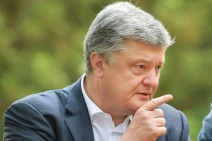 Найден тайный аккаунт Порошенко в Facebook.
