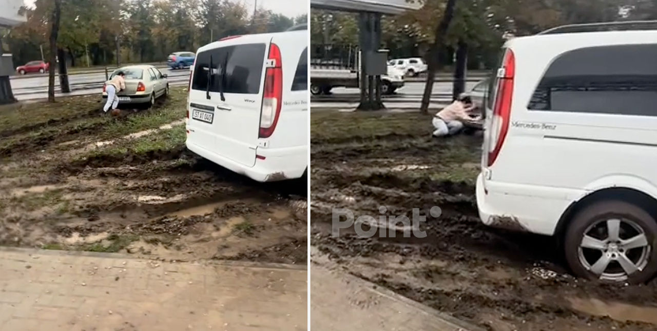 Spațiile verzi din Capitală, deteriorate de șoferii care parchează pe ele în timpul ploii.