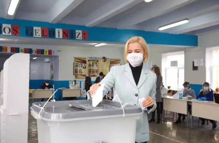 Башкан Гагаузии Ирина Влах проголосовала за мир и спокойствие.
