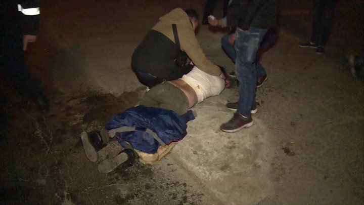 Detalii noi în cazul cuplului care s-a bătut cu agenţii unei firme de pază. Foto: captură video
