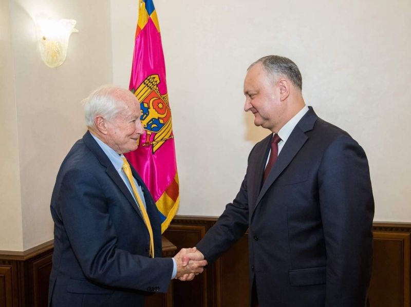 Президент Республики Молдова провел встречу с миссией американских наблюдателей.