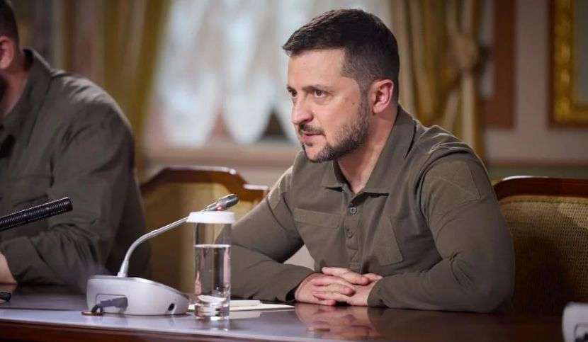 Зеленский: Не удивляйтесь, если Пригожин или Кадыров пройдут маршем в Кремль.