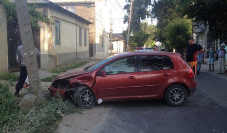 Polițistul care a accidentat o femeie în Centrul Capitalei era beat la volan. Foto: media.realitatea.md