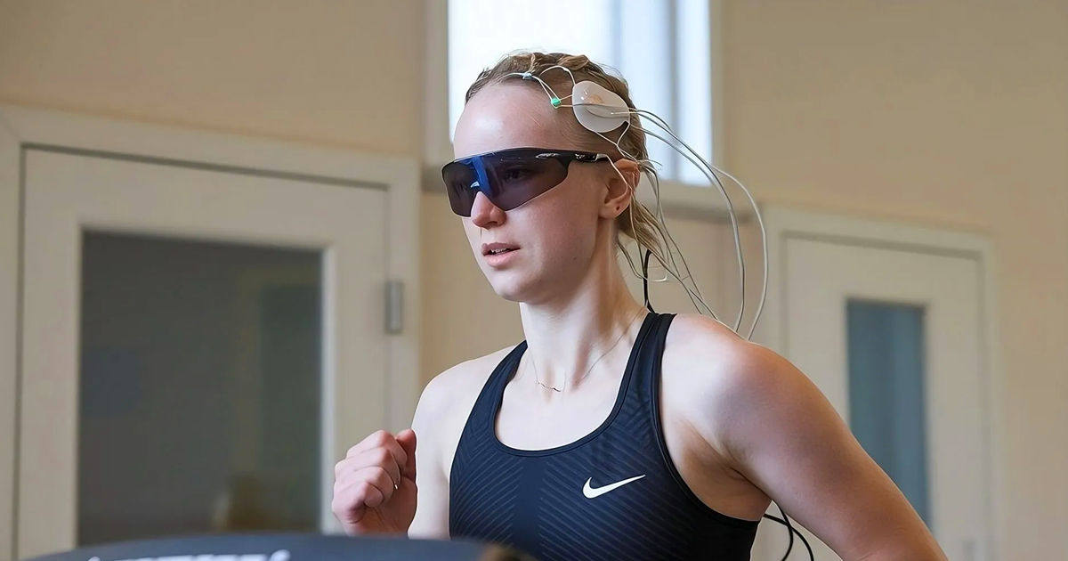 Ученые выяснили, сколько нужно заниматься спортом для улучшения работы мозга.