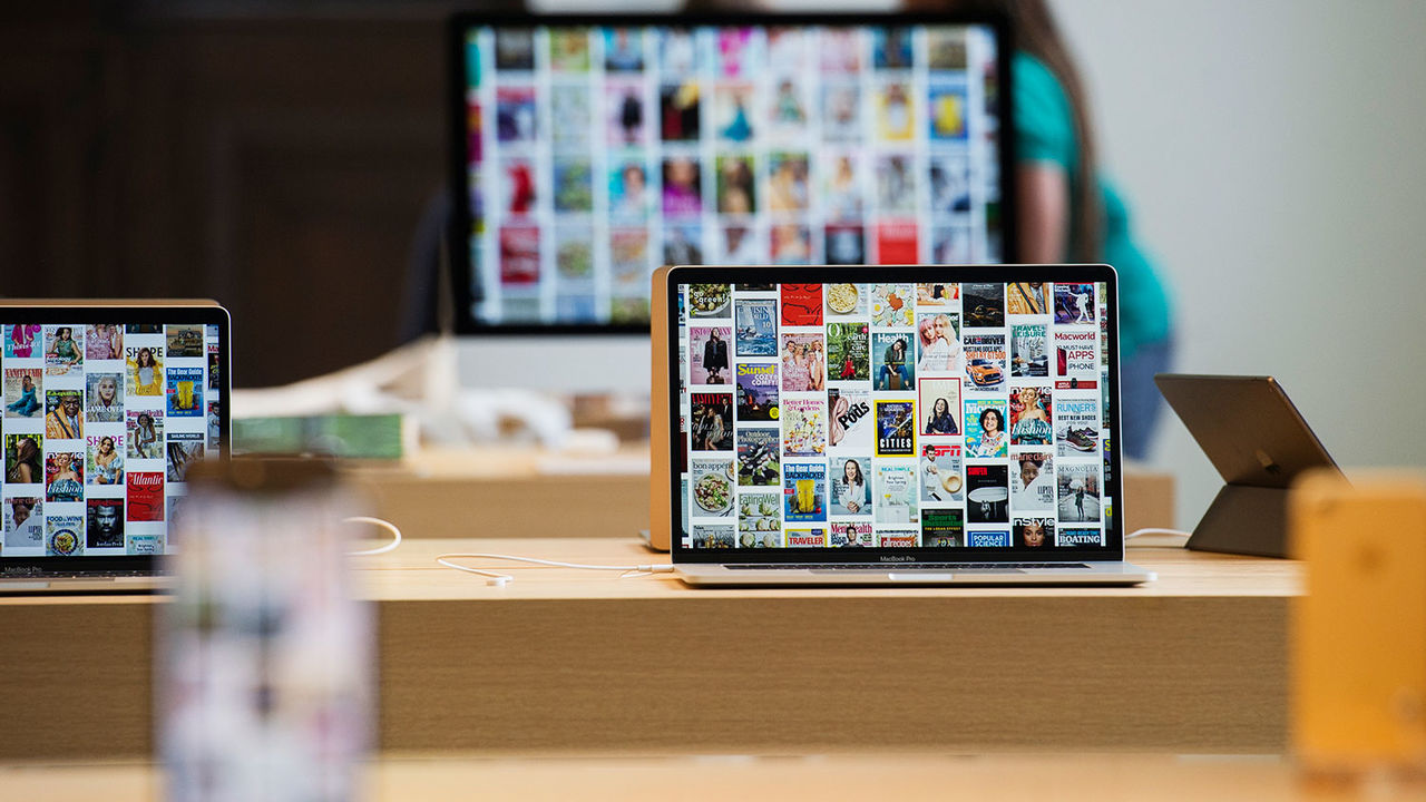 Apple приостановила производство MacBook и iPad из-за нехватки полупроводников.