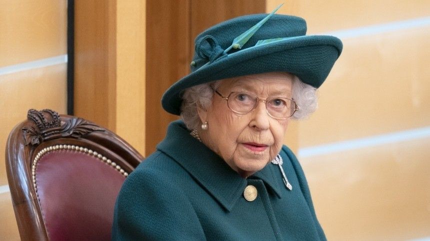 Елизавета II призвала принца Уильяма и Кейт Миддлтон принять ее полномочия.