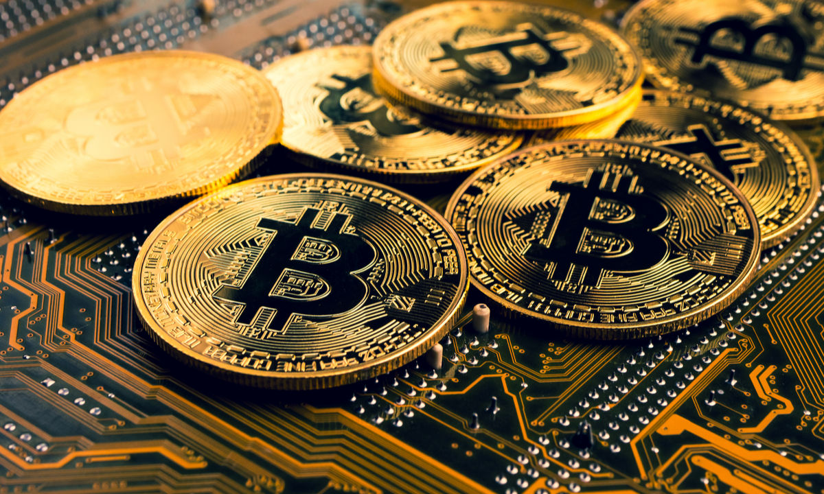 Piața criptomonedelor scade: Bitcoin, sub 90.000 de dolari.