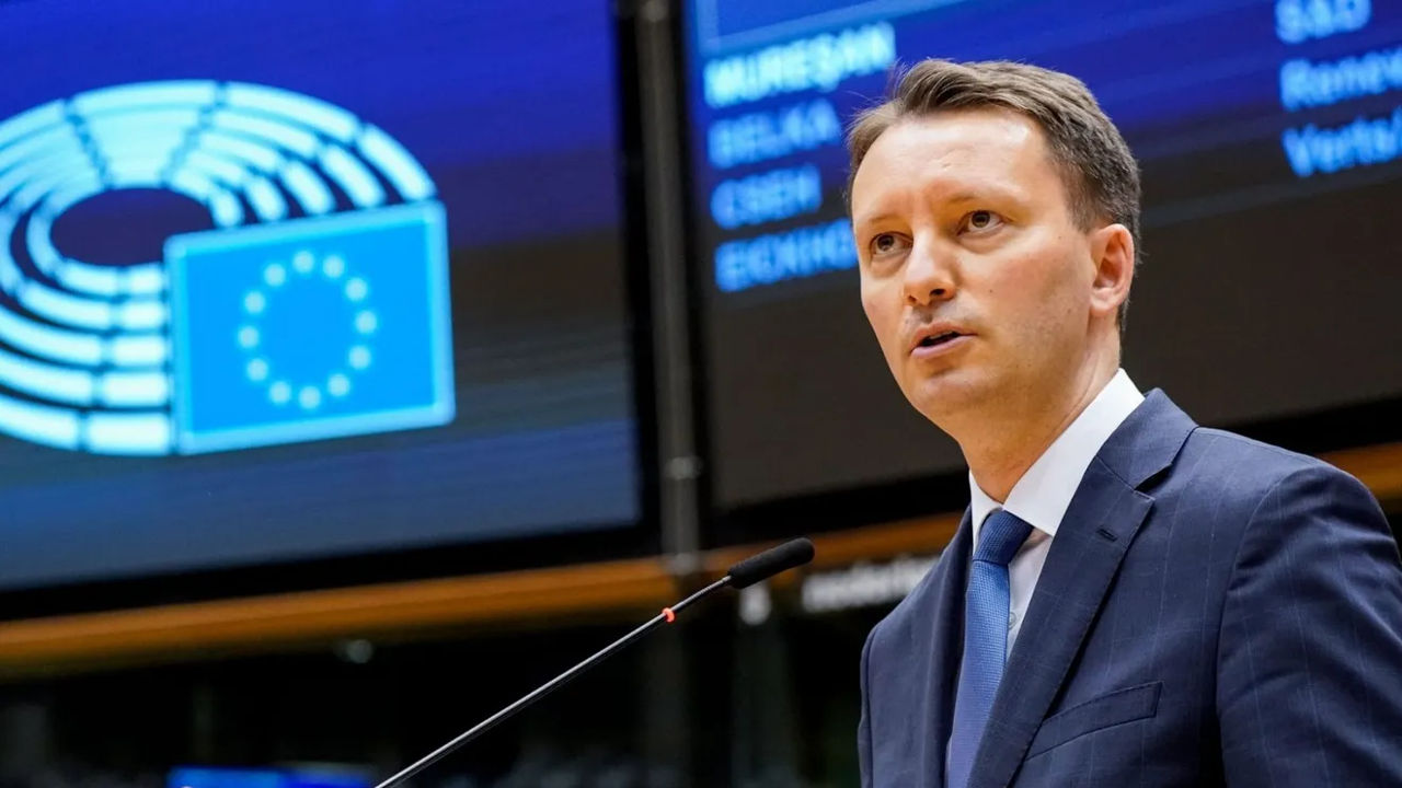 На пост премьера Румынии могут выдвинуть Зигфрида Мурешана.