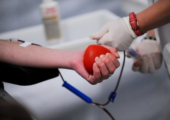 Ministerul Sănătăţii îndeamnă oamenii să doneze sânge în prima zi de primăvară.