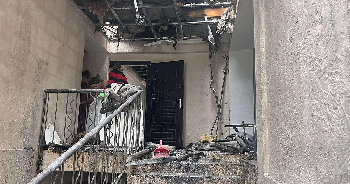 Primăria Durlești: Mansarda distrusă de incendiu a fost construită fără autorizație.