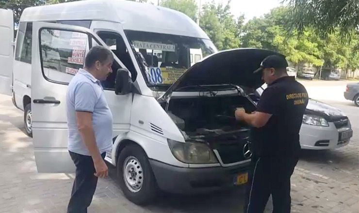 При проверке пассажирских микроавтобусов выявлены нарушения.