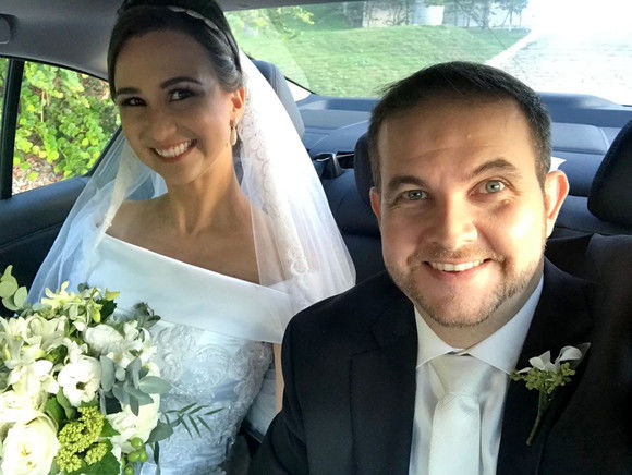După ce s-au căsătorit, au plătit pentru încă 10 nunți. Cum au reușit. Foto: Click
