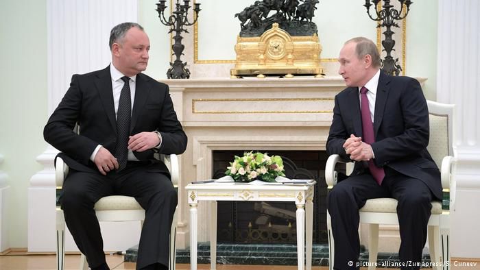 Dodon îl ajută pe Plahotniuc să rămână la putere și împart puterea după 2018.