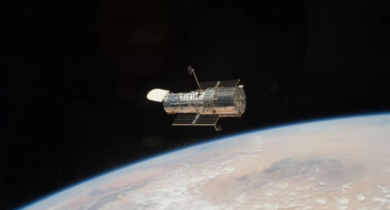 Космический телескоп Chandra выключился из-за сбоя.