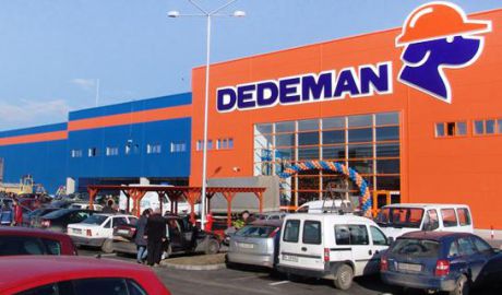 Dedeman îi cere Silviei Radu să includă cererea sa pe ordinea de zi a CMC. 